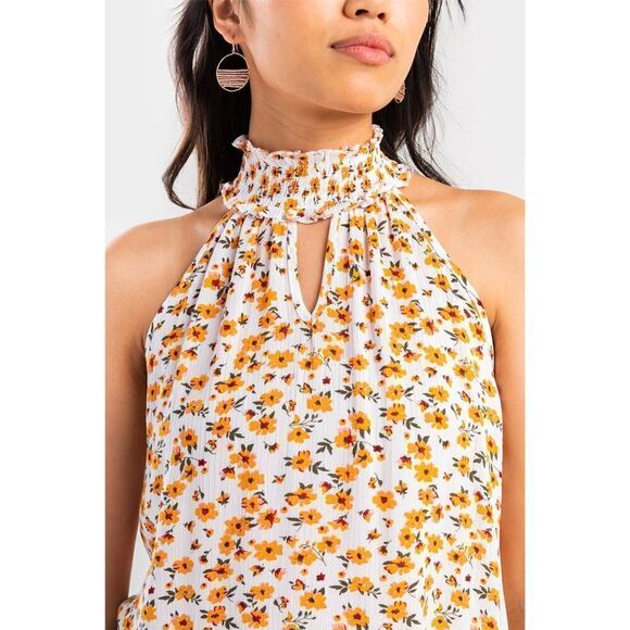 Francesca's Brinn Floral Keyhole Tank Top NWT - Picture 3 of 8